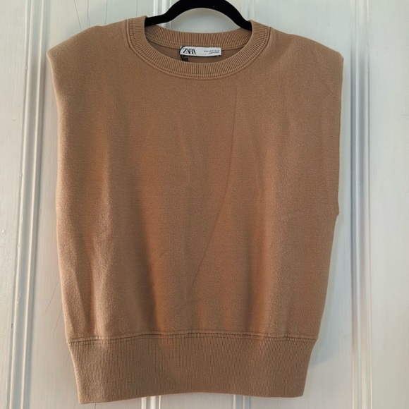 NWT Zara Sleeveless Crewneck Sweatshirt - Picture 1 of 3